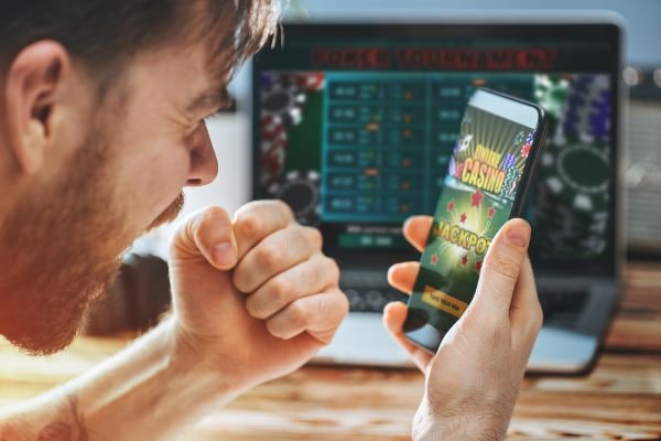 Kartu fitur Mines untuk pengguna dewasa